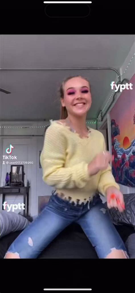 tik tok boobs twitter